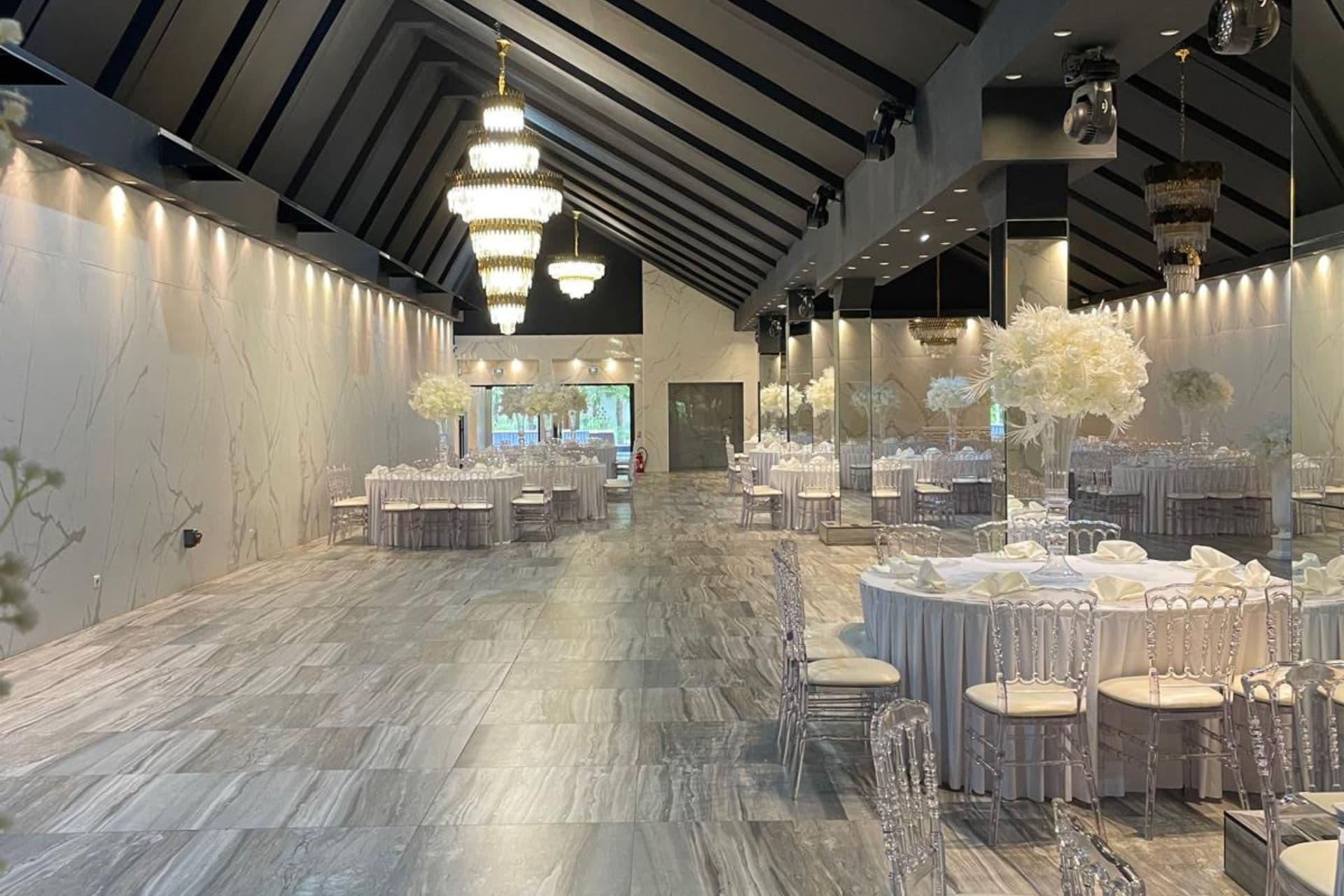 Soirée de gala d'entreprise à Paris : les 8 lieux les plus prestigieux